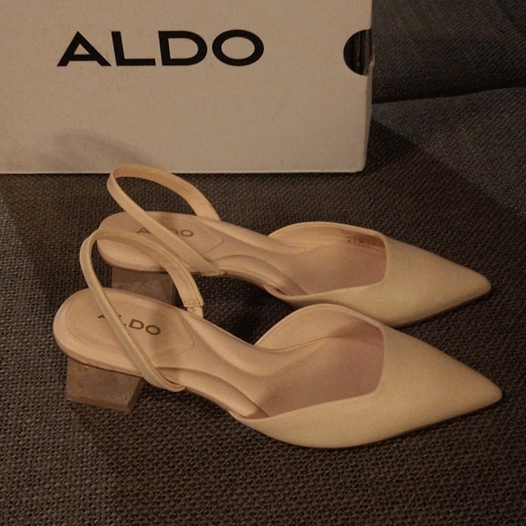 New Aldos Ladies Heels - Picture 2 of 5